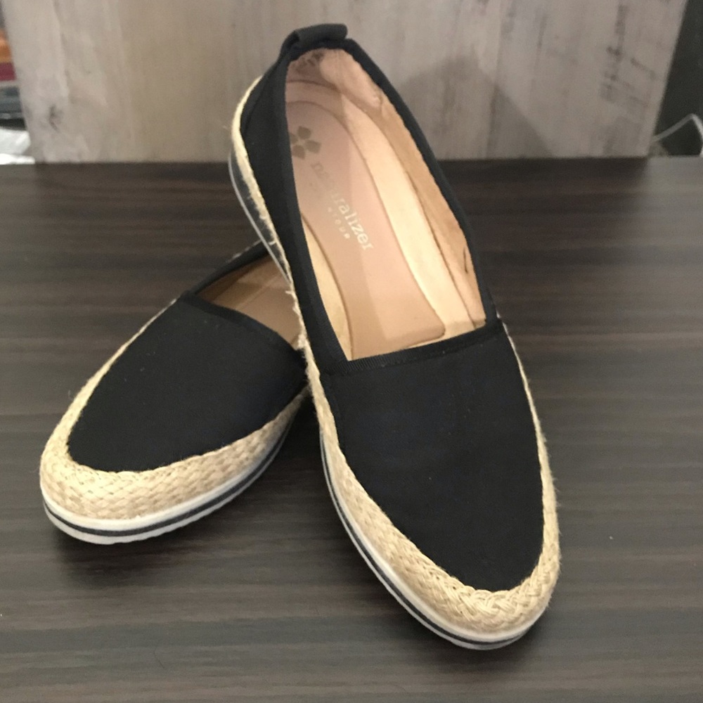 Naturalizer espadrille style flats